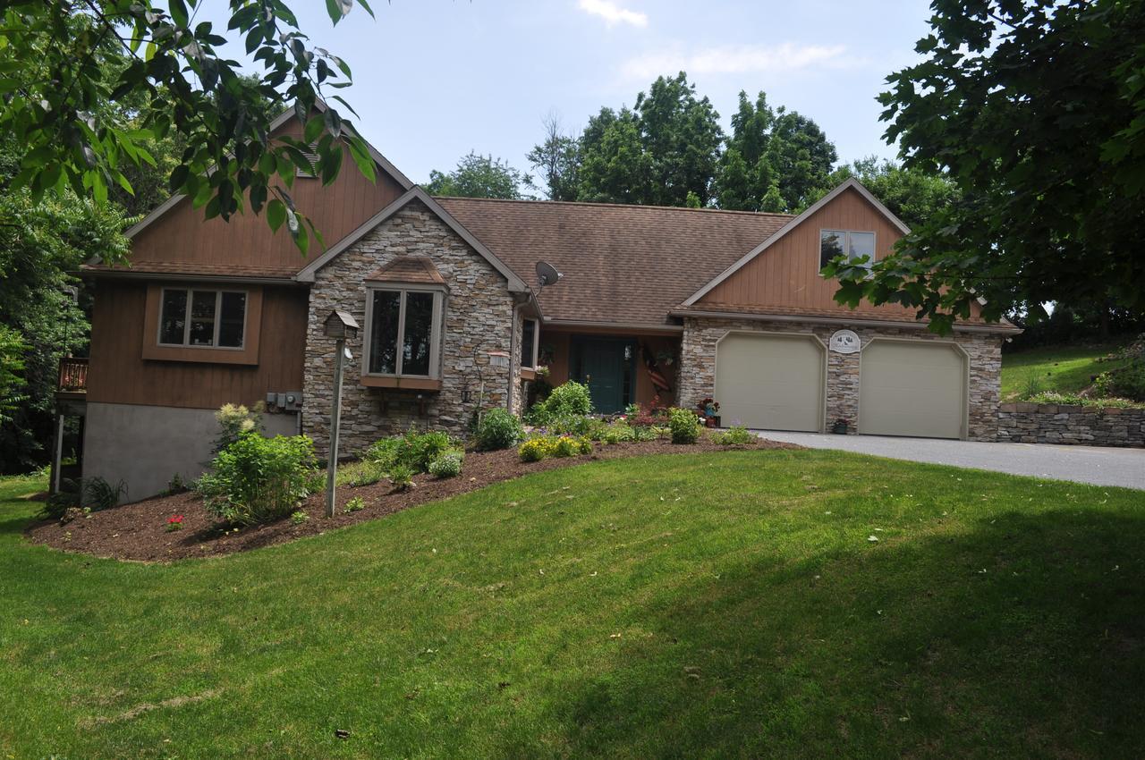 Hammer Creek Hideaway B&B Lititz Exterior photo